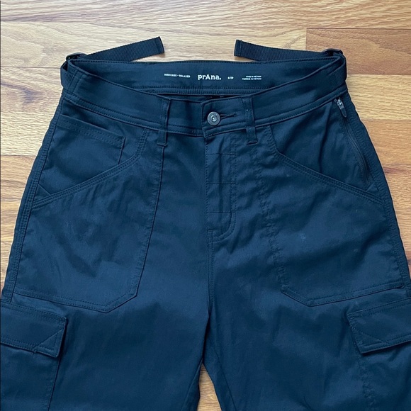 Prana Stretch Zion Cargo Pant - Picture 1 of 10